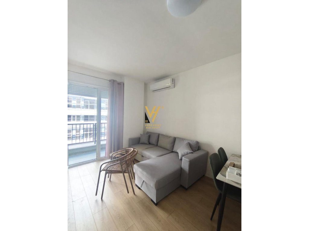 JEPET APARTAMENT 1+1+BLK ME QIRA TEK UNIVERS CITY 40.000 LEKE