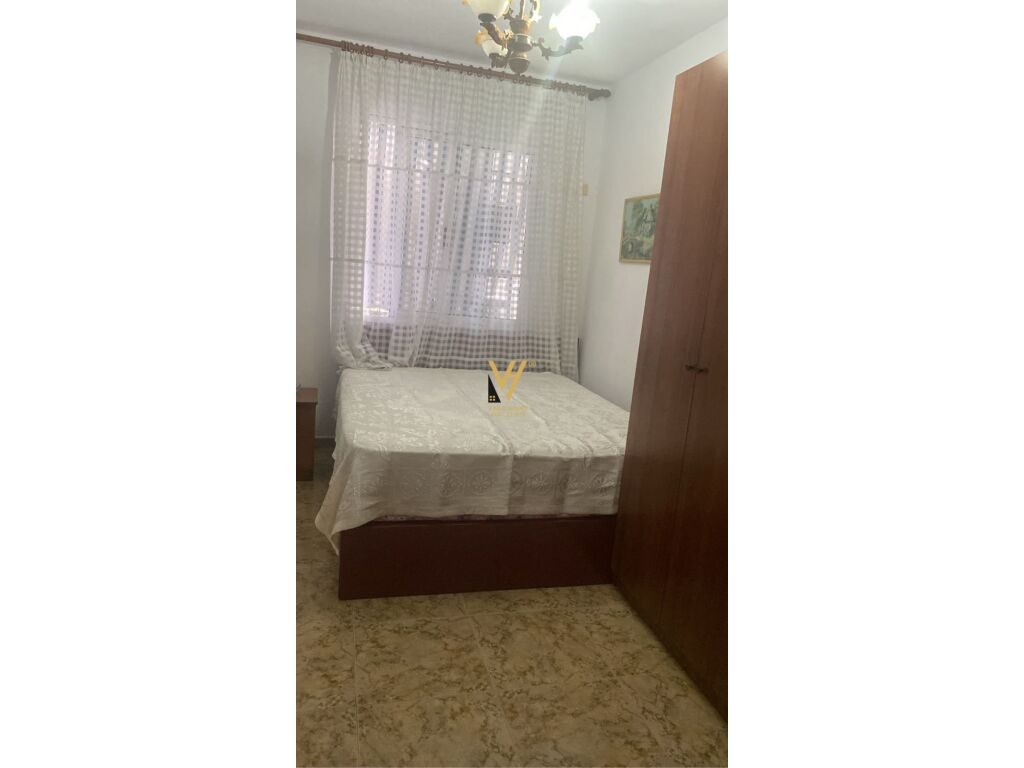 Jepet Apartament 1+1+Ballkon me qera te Kika 1,Komuna e Parisit 57 m2 3