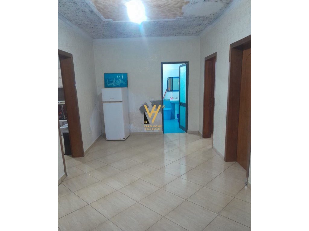 SHITET SHTEPI PRIVATE ME OBORR NE SHKOZE 19.700.000 LEKE 4