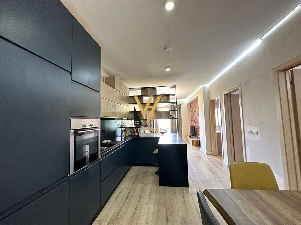 JEPET APARTAMENT 2+1+BLK ME QERA NE FRESK 40.000 LEKE 2
