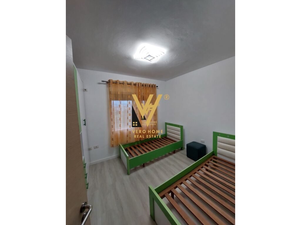 JEPET APARTAMENT 2+1+BLK ME QERA TE KOPESHTI BOTANIK 75.000 LEKE 4