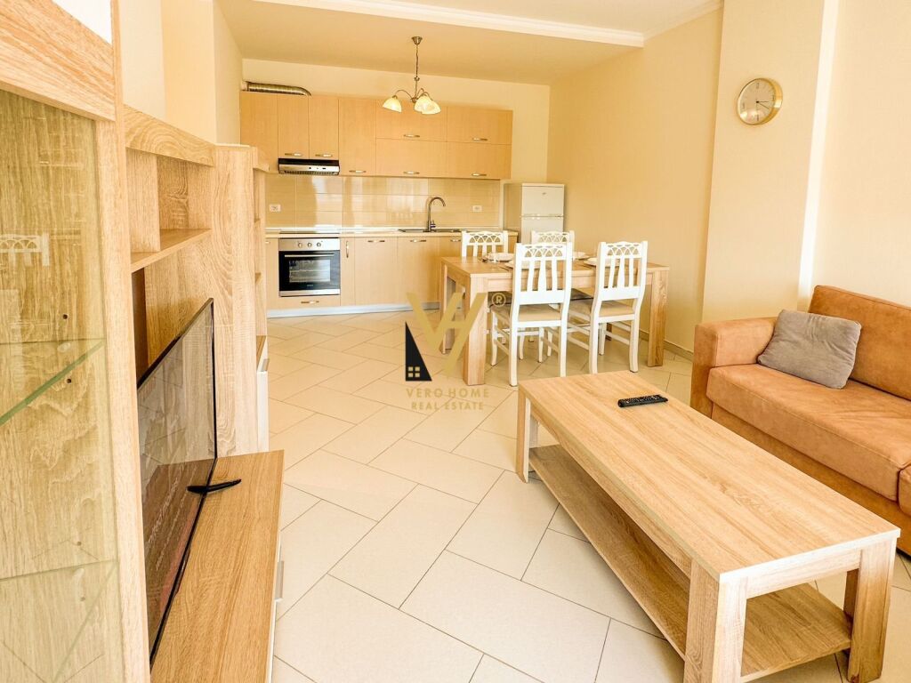 Jepet Apartament 2+1+ballkon me qera te Rruga e Kavajes 76 m2 2