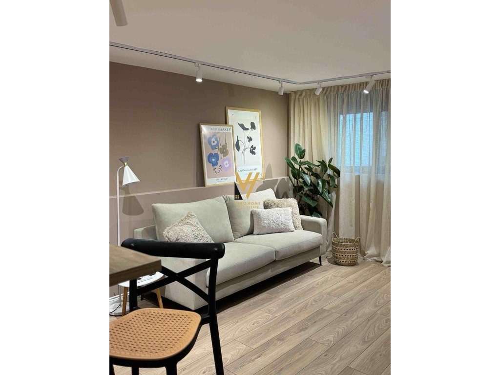 JEPET APARTAMENT 2+1+BLK ME QERA TE QYTET STUDENTI 65.000 LEKE