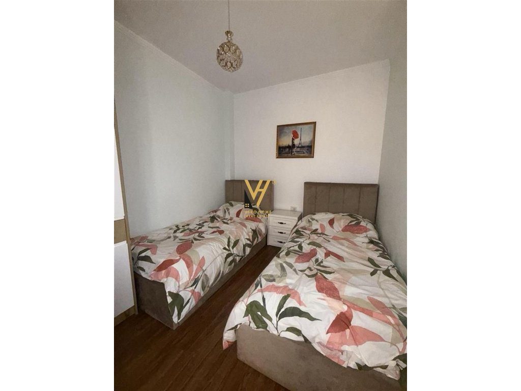 JEPET APARTMENT 2+1+BLK ME QERA NE SAUK 550 EURO 3