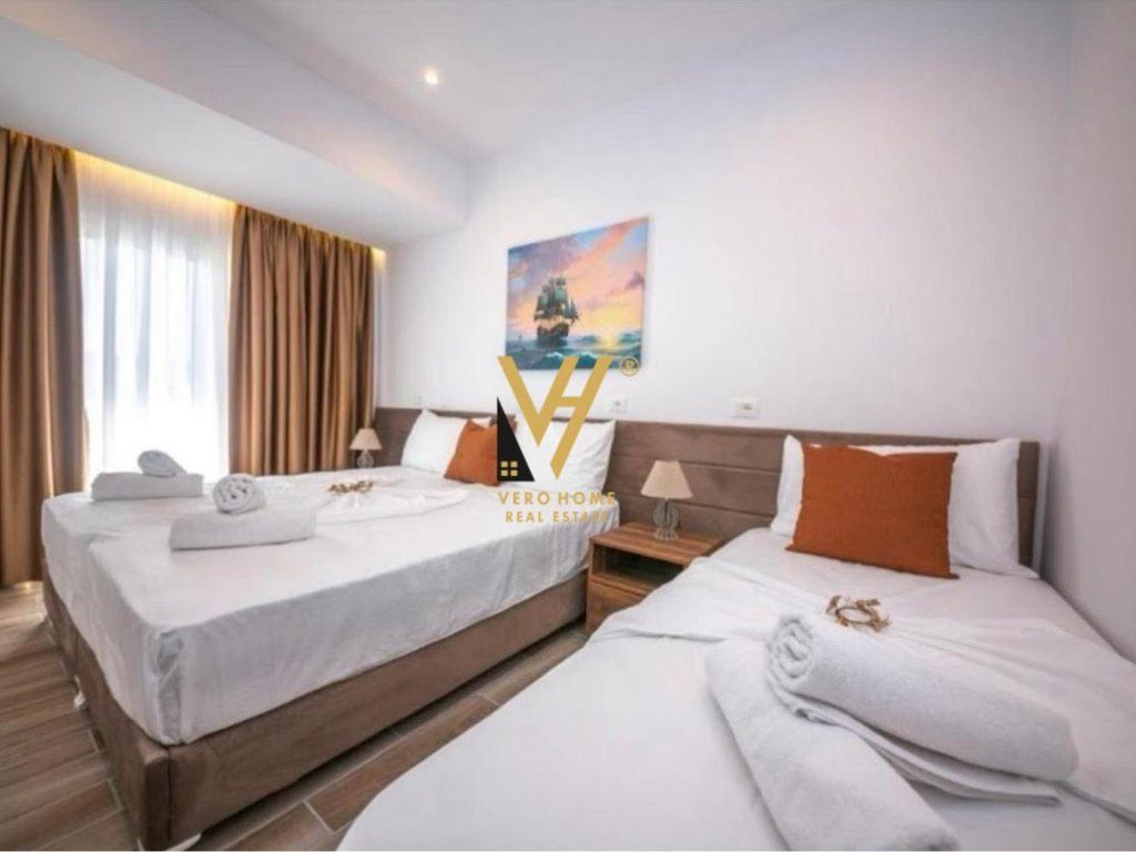 JEPET HOTEL ME QIRA NE ORIKUM 13.000 EURO NE VIT