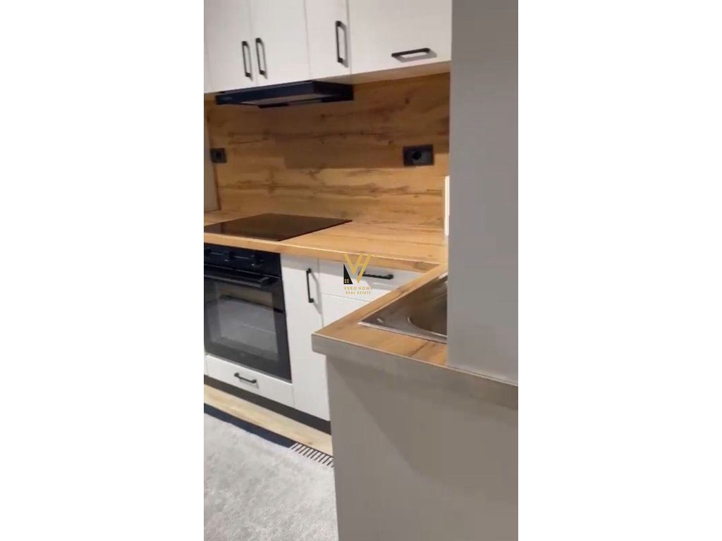 JEPET APARTAMENT 2+1+BLK ME QIRA TE KODRA E DIELLIT 70.000 LEKE 3