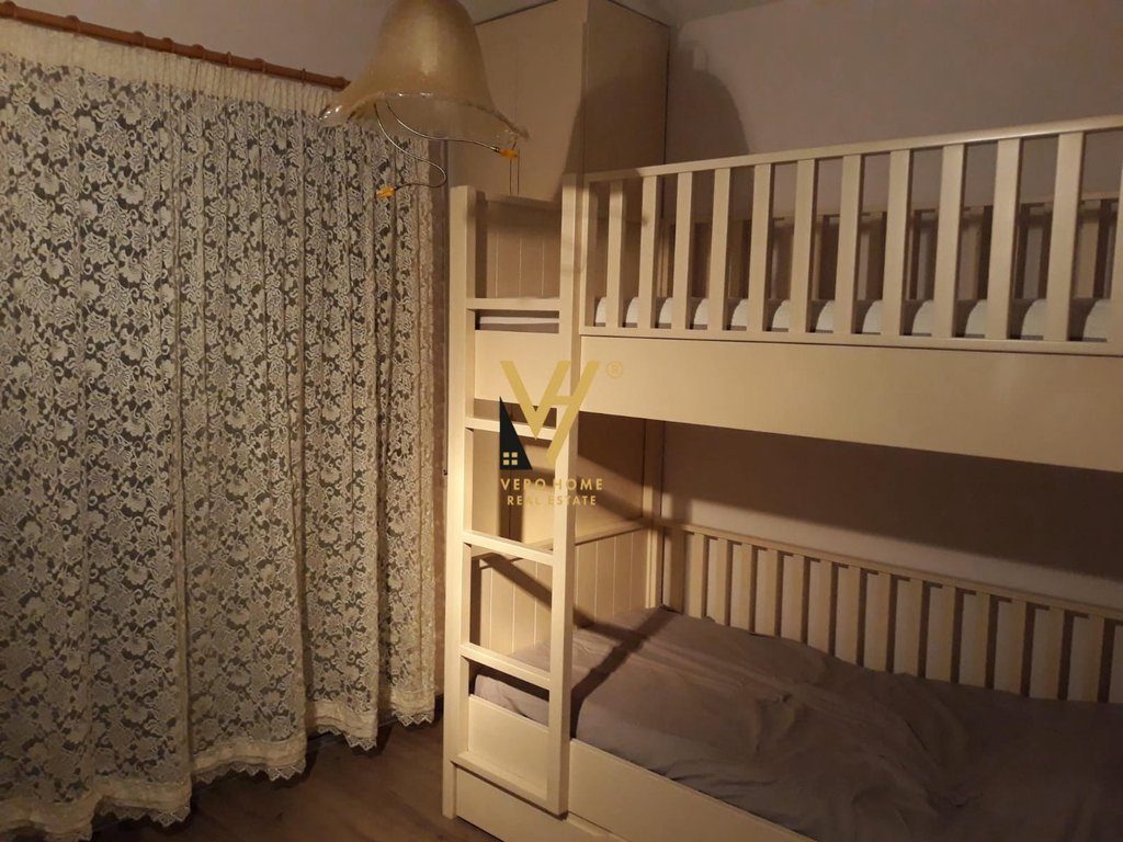 JEPET APARTAMENT 2+1+BLK ME QERA TE PROKURORIA 600 EURO 4