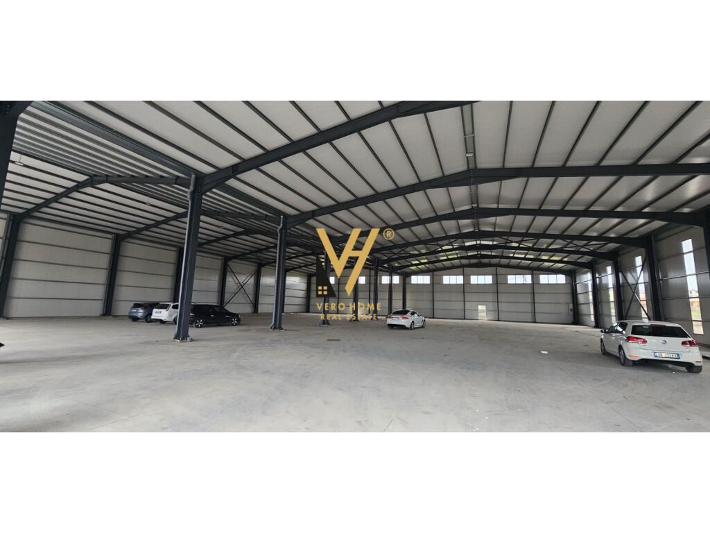 JEPET KAPANON 900 M2 ME QERA NE DURRES 2.500 EURO