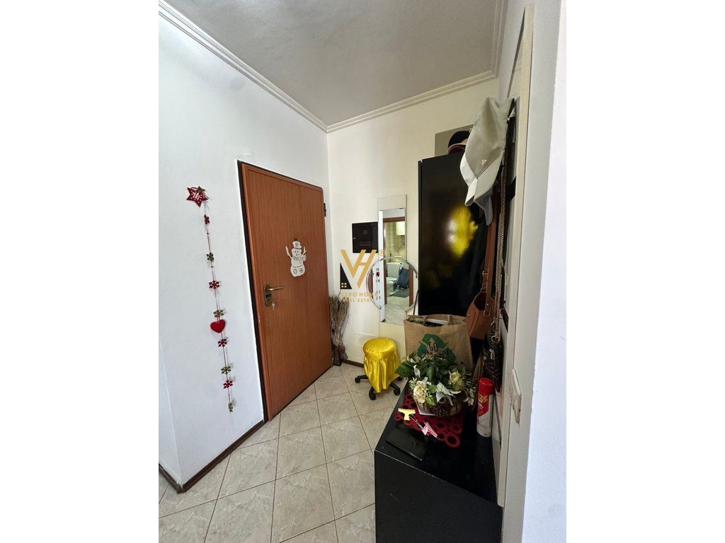 JEPET APARTAMENT 1+1+2BLK TE RRUGA E KOSOVAREVE 700 EURO 3