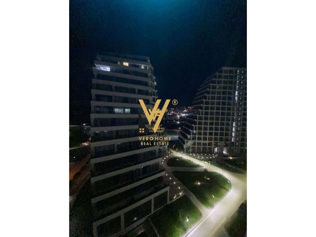 JEPET AMBIENT BIZNESI 166 M2 ME QERA TE LAKEVIEW RESIDENCE 4.000 EURO