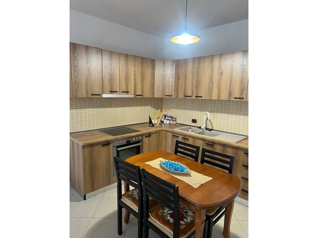 JEPET APARTAMENT 2+1+BLK ME QIRA NE ASTIR 500 EURO 2