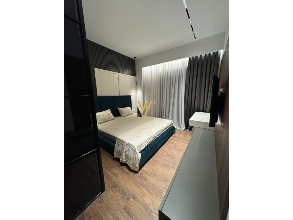 Jepet Apartament 3+1+2+post parkimi me qera te Rruga e Kavajes , Kompleksi Garden Building 130 m2 4