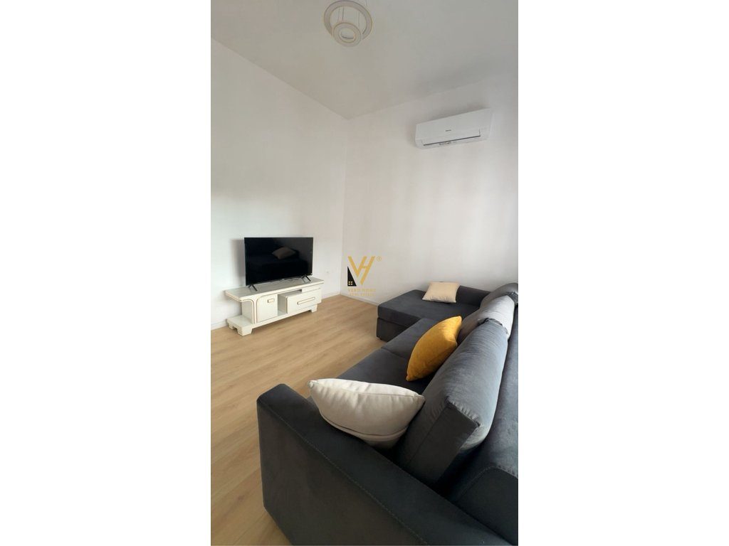 JEPET APARTAMENT 1+1+BLK ME QERA TE KAIMI, ALI DEM 55.000 LEKE 2