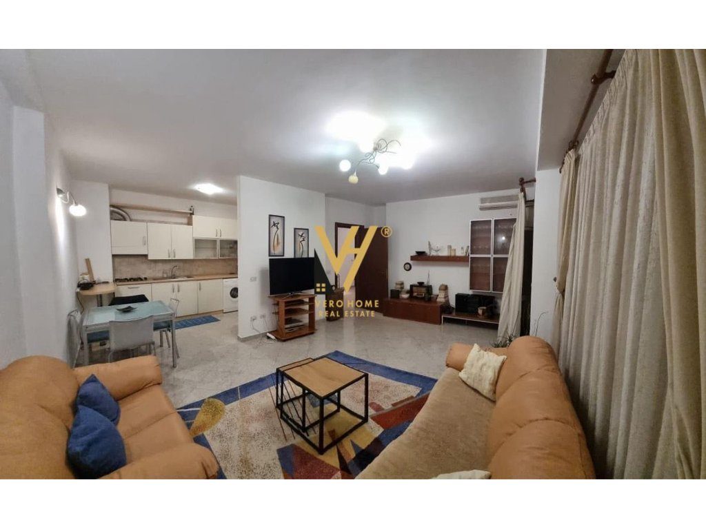 JEPET APARTAMENT 2+1+BLK ME QIRA TE PAZARI I RI 650 EURO 2