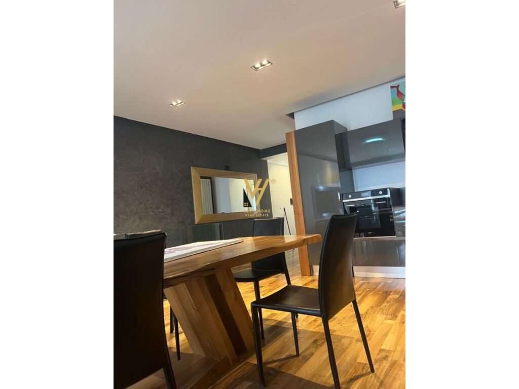 Jepet Apartament 3+1+3+ballkon me qera te Kodra e Diellit 1 , 150 m2 3