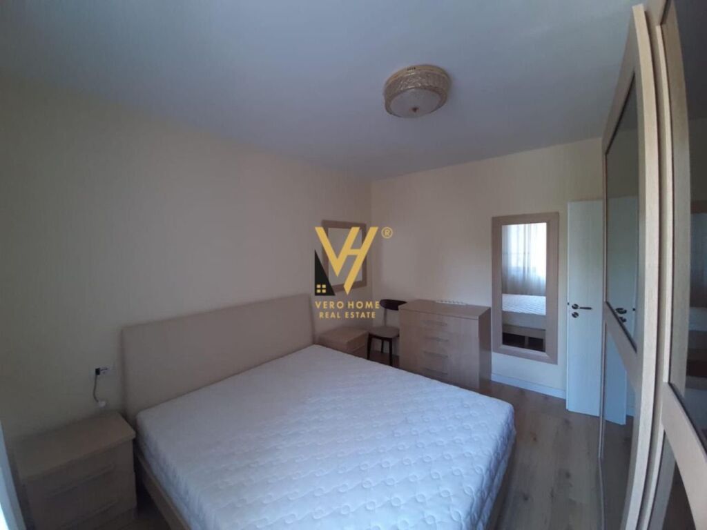 Shitet Apartament 2+1+ballkon te Rruga Mine Peza 72 m2 3