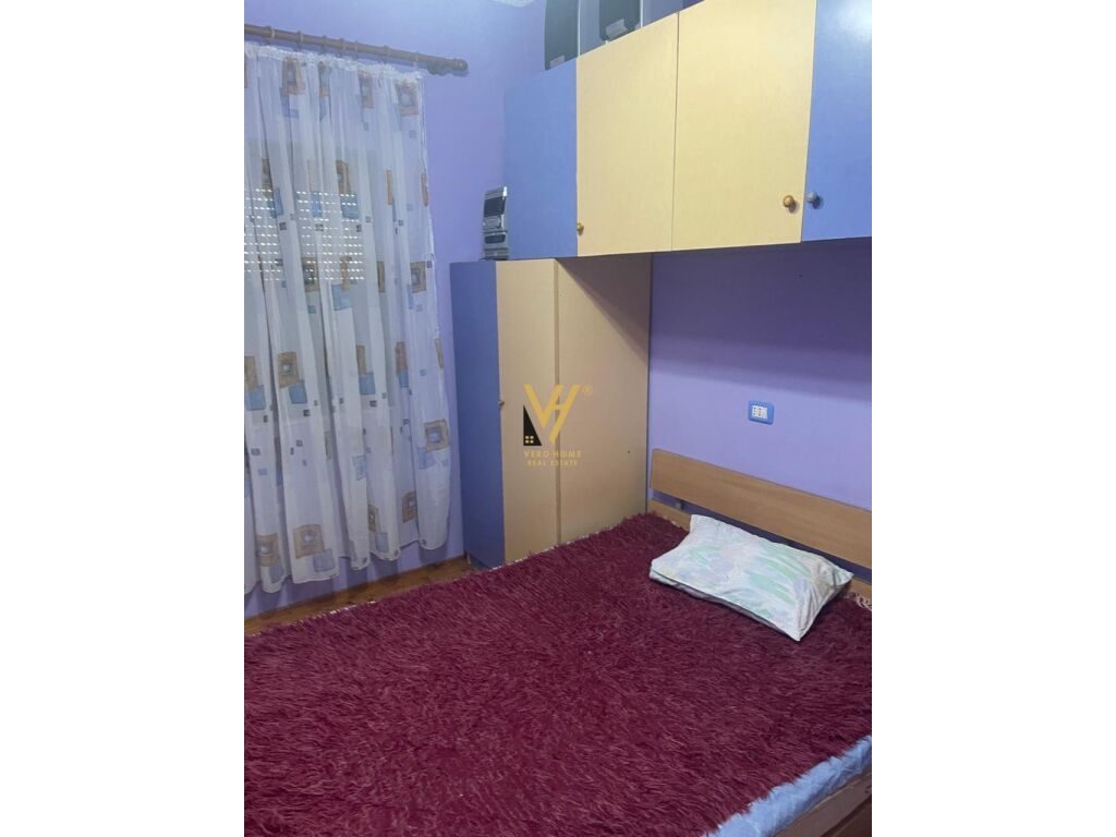 Jepet Apartament 3+1+Ballkon me qera te Rruga Kongresi i Manastirit, Oxhaku 115 m2 4