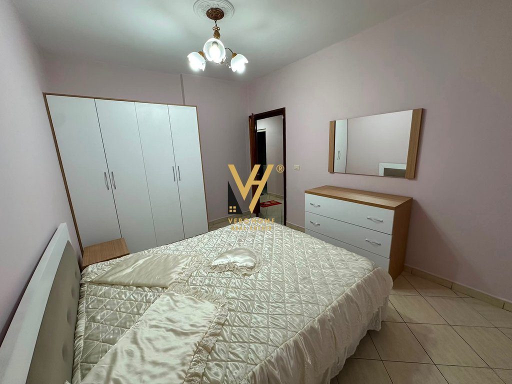 SHITET APARTAMENT 1+1+BLK TE RRUGA MUHAMET GJOLLESHA 20.600.000 LEKE 3