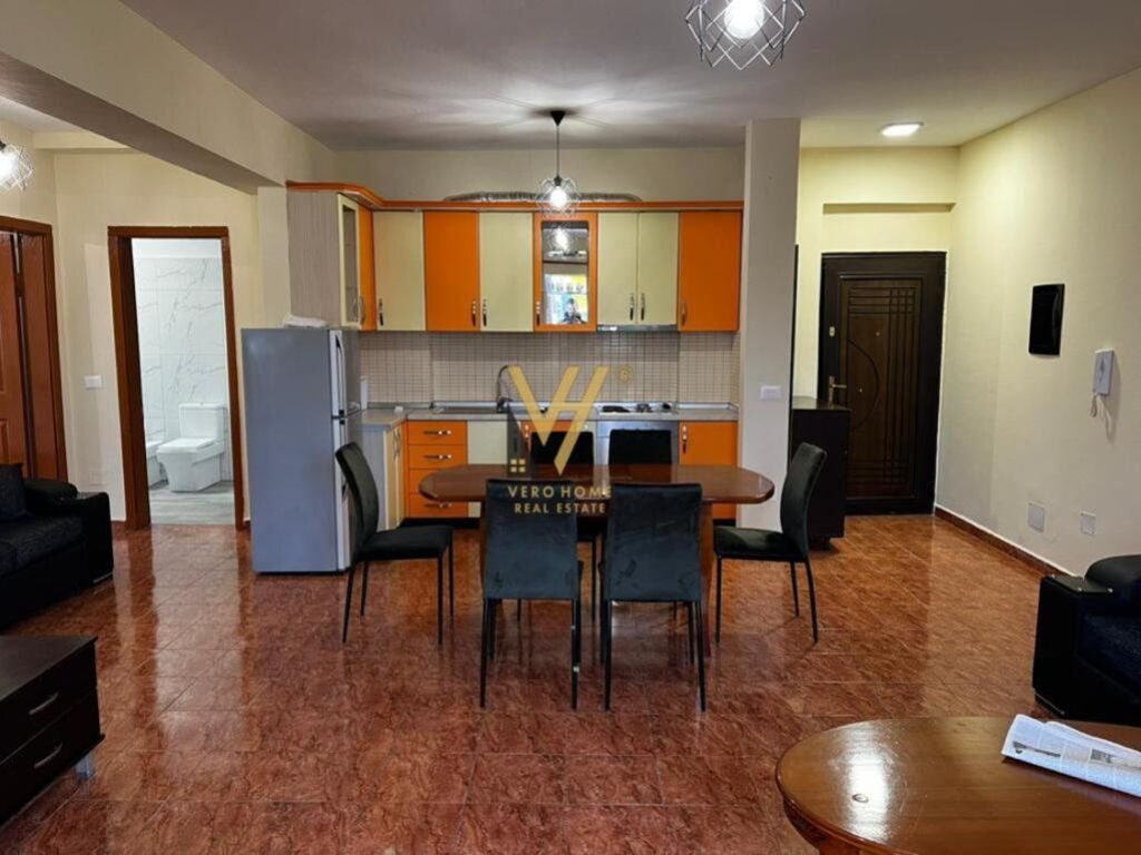 Shitet apartament 2+1+2 te Rruga Dritan Hoxha 106 m2 3