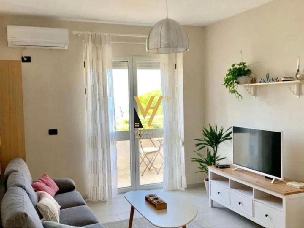 SHITET APARTAMENT 1+1+BLK TE SHKEMBI I KAVAJES 15.000.000 LEKE 2