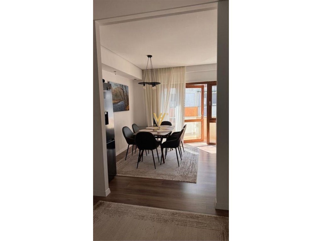 JEPET APARTAMENT 3+1+2+BLK ME QIRA NE FRESK,RR.E TELEFERIKUT 650 EURO 4