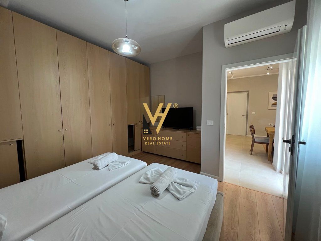SHITET APARTAMENT 2+1+BLK TE PAZARI I RI 220.000 EURO 3