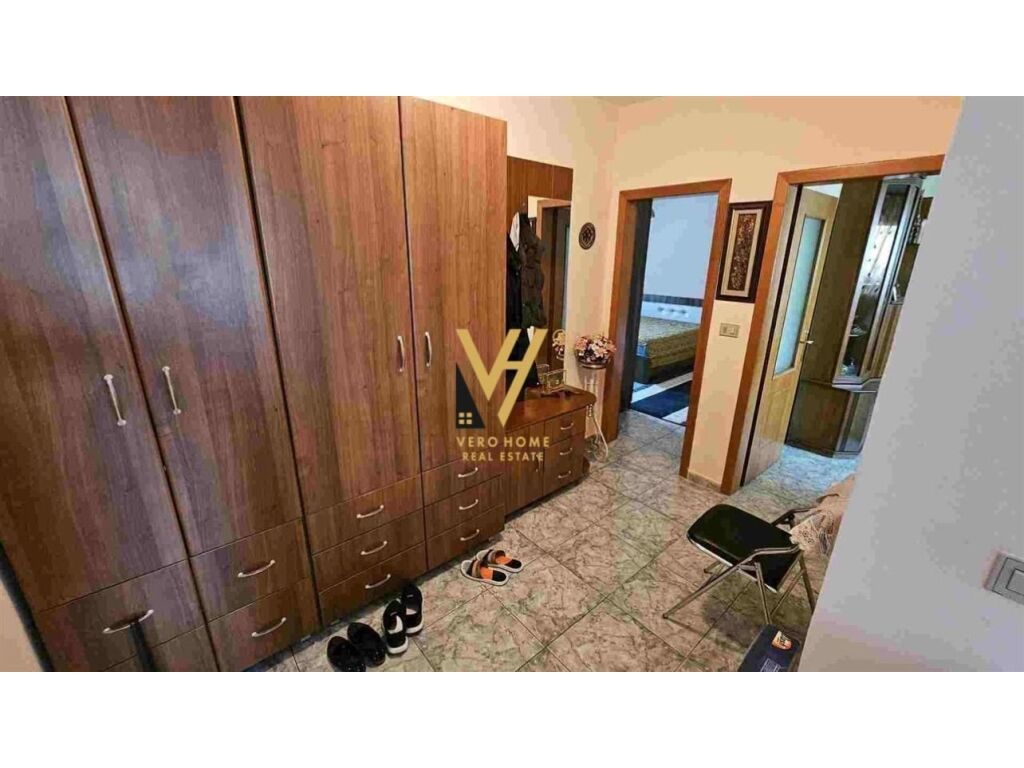 Shitet Apartament 1+1+ballkon te Ali Demi 56 m2 3