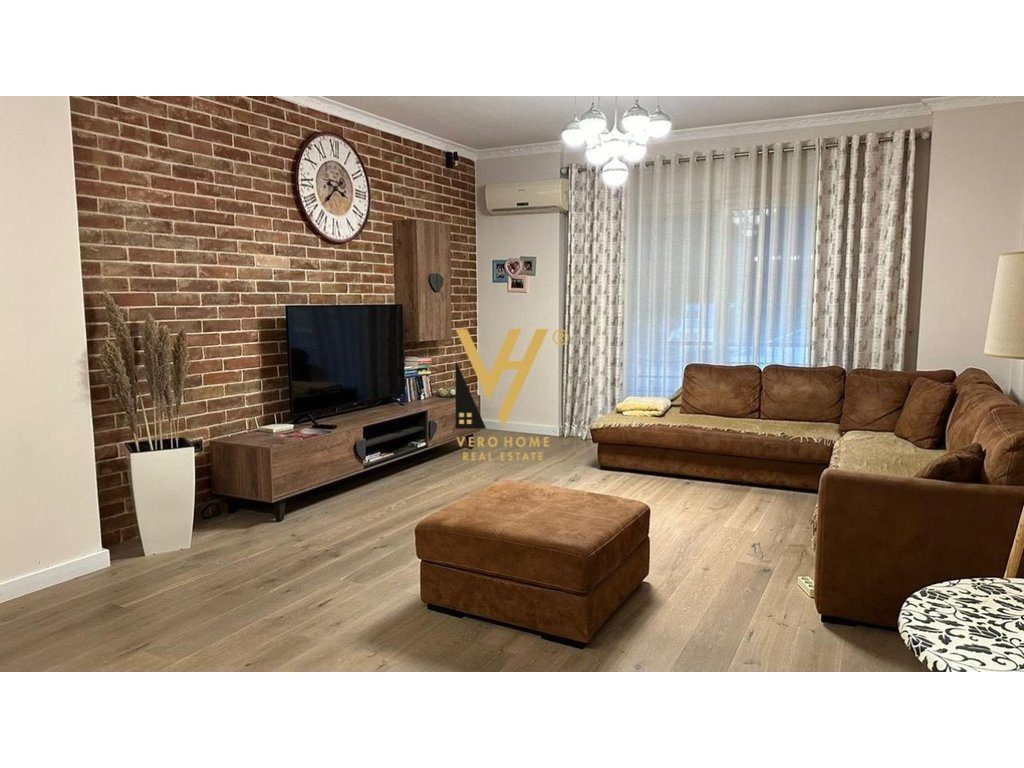 SHITET APARTAMENT 2+1 NE DON BOSKO 250.000 EURO