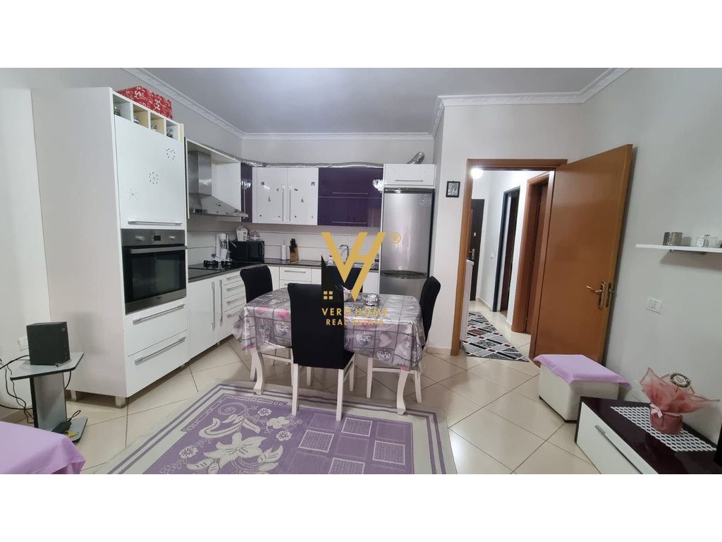 JEPET APARTAMENT 2+1+BLK ME QERA YZBERISHT 500 EURO 2