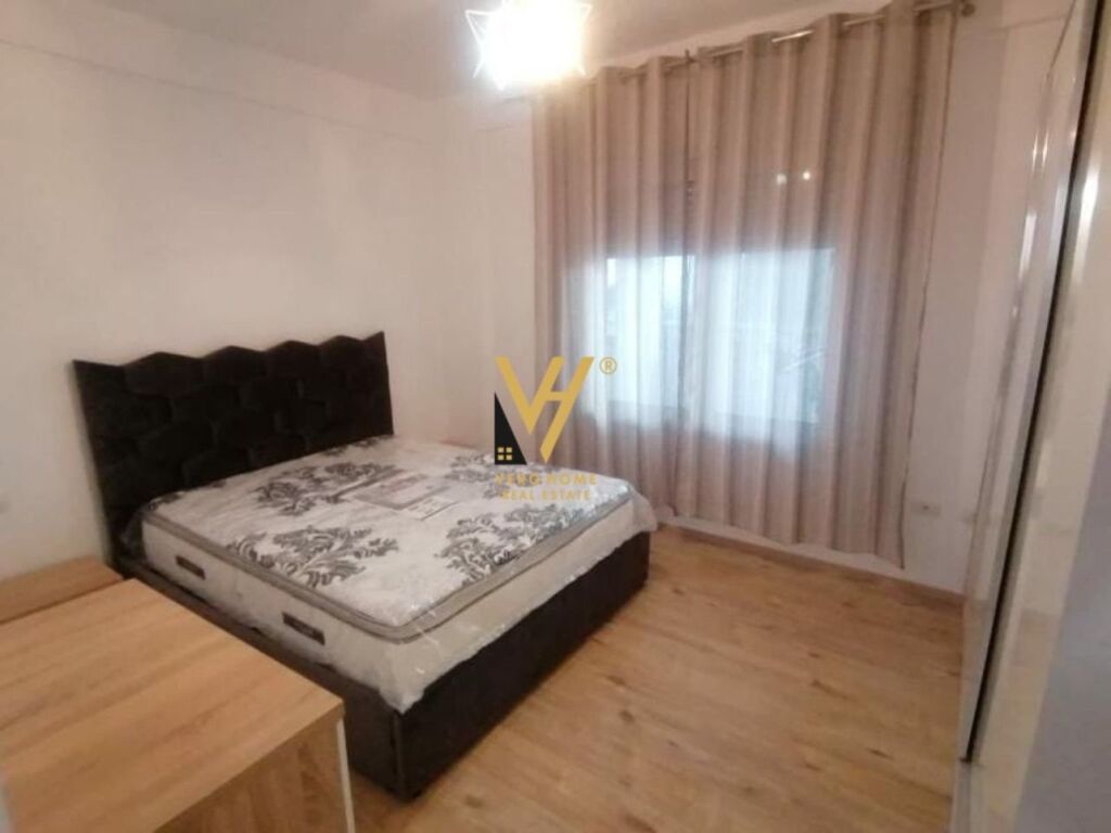 Jepet Apartament 2+1+2+ballkon me qera te Kopshti Zoologjik 120 m2 3