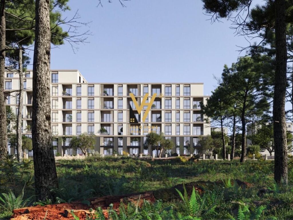 Shitet apartament 2+1+ballkon ne Golem 97.5 m2