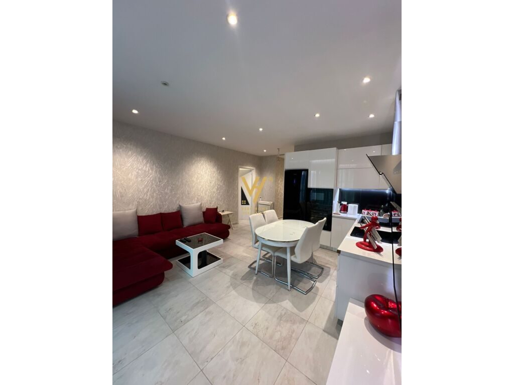 JEPET APARTAMENT 2+1+BLK ME QERA TE STADIUMI AIR ALBANIA 1500 EURO 2