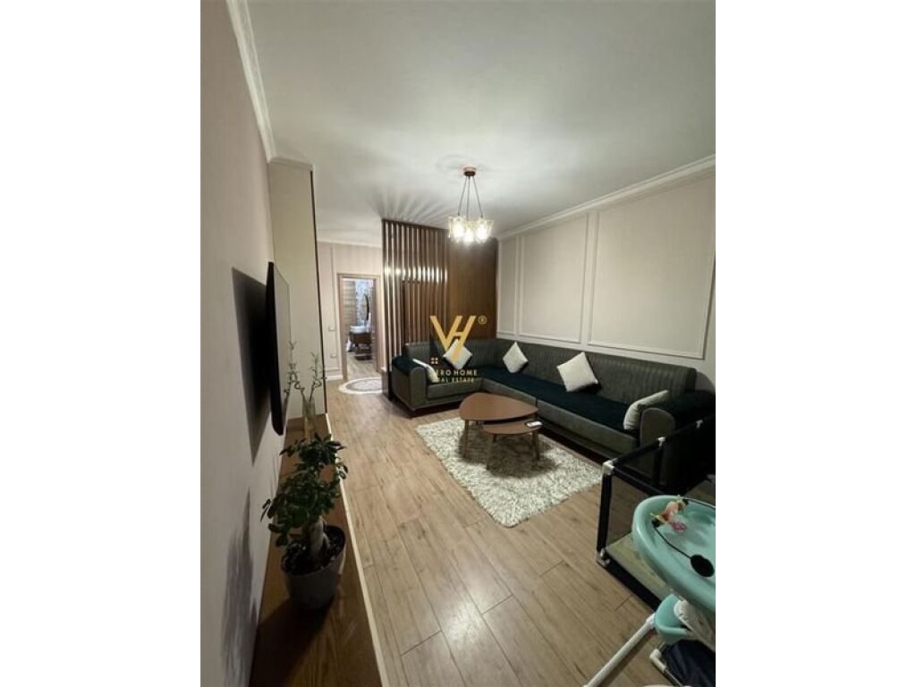 Shitet Apartament 2+1+2+ballkon te Residenca Euro 3D , Selite 110 m2