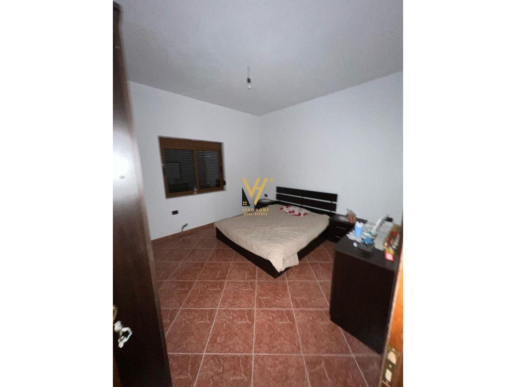 SHITET SHTEPI PRIVATE 3 KATE NE BERZHITE 410.000 EURO 4