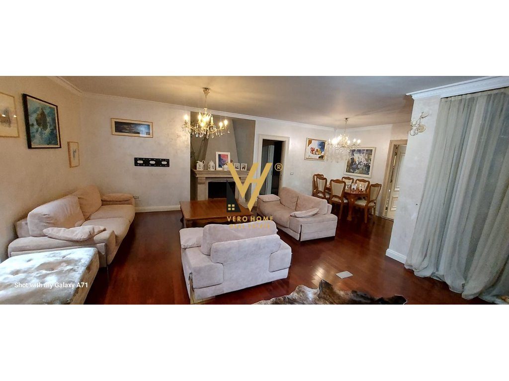 SHITET APARTAMENT 3+1+2+BLK NE QENDER 620.000 EURO