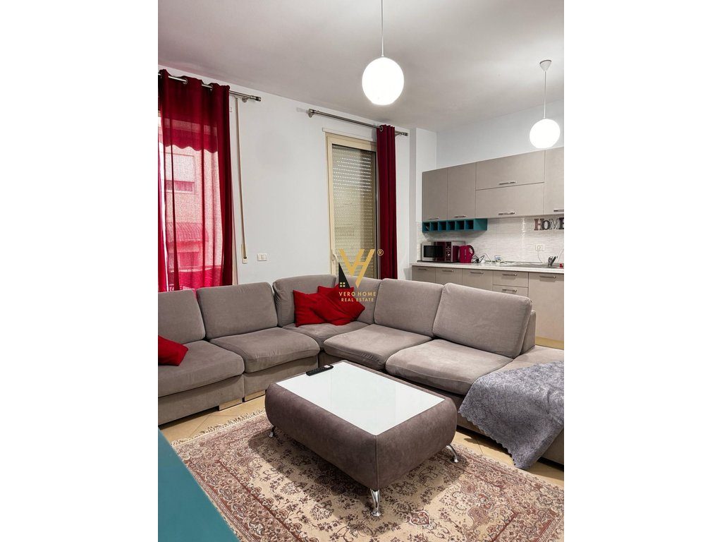 JEPET APARTAMENT 2+1+2 ME QERA TE RRUGA PETI, KOPSHTI ZOOLOGJIK 700 EURO 2