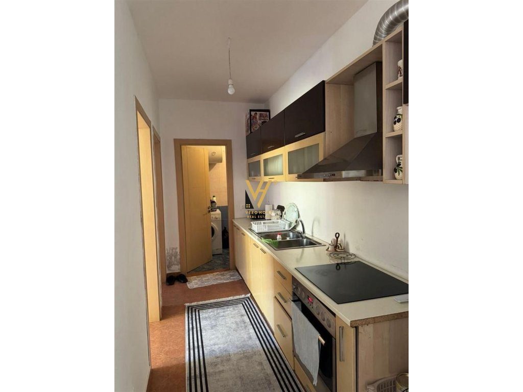 JEPET APARTAMENT 2+1+BLK ME QERA TE FRESKU 420 EURO 2