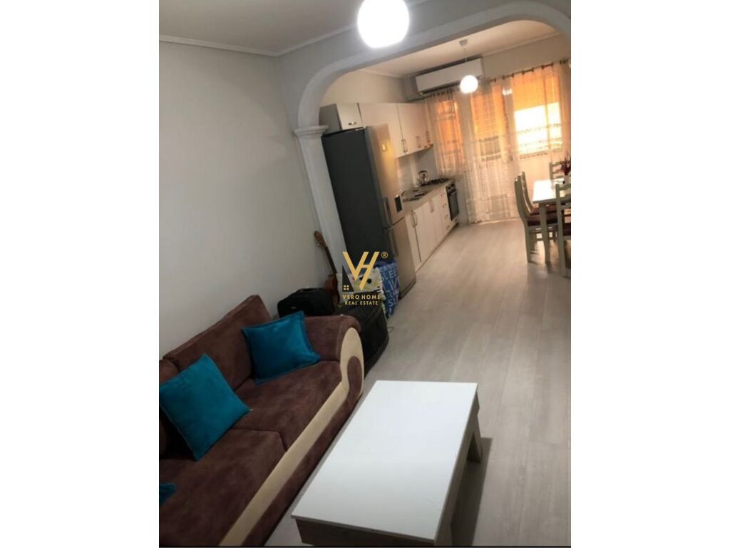 Jepet Apartament 1+1+ballkon me qera te Nisharaku 60 m2
