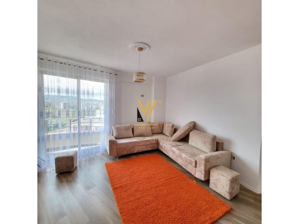 Shitet Apartament 2+1+2 te Unaza e Re , Pallatet Fratari 100 m2