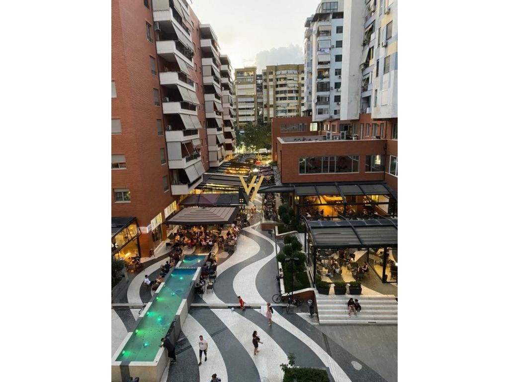 JEPET ZYRE 270 M2 ME QIRA TE DELIJORGJI 2.500 EURO 1