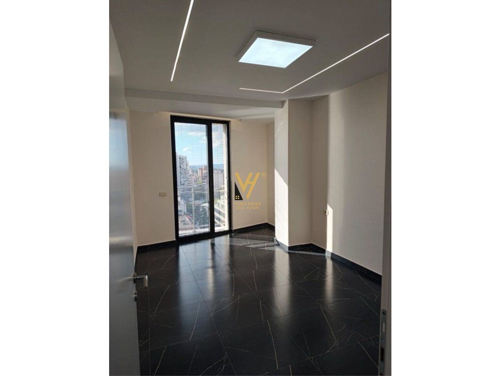 JEPET ZYRE 75 M2 ME QERA TE MINE PEZA 550 EURO 3