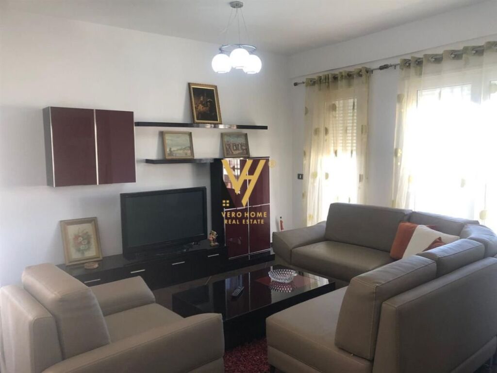 Jepet Apartament 3+1+ballkon me qera ne Linze 130 m2