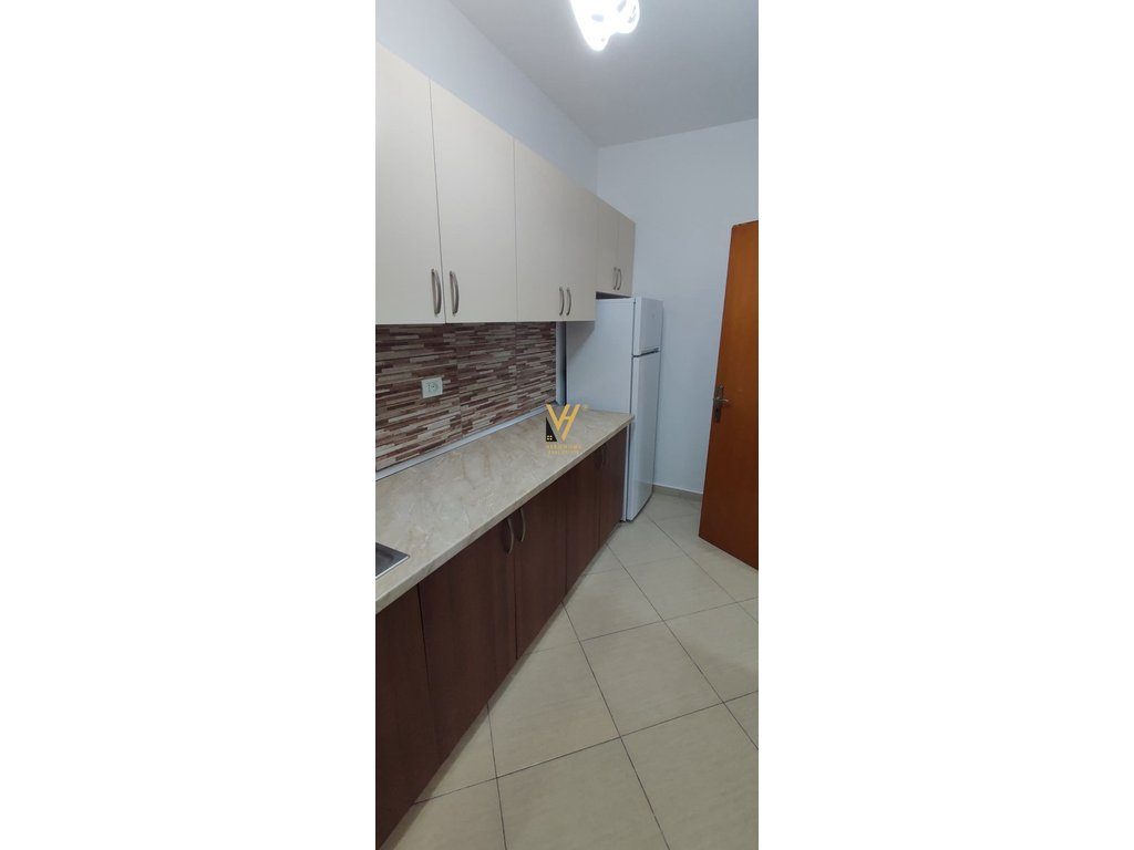 JEPET APARTAMENT 2+1+BLK ME QIRA NE DON BOSKO 60.000 LEKE 2