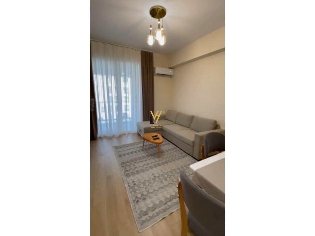 SHITET APARTAMENT 2+1+2+BLK TE BULEVARDI I RI 238.000 EURO