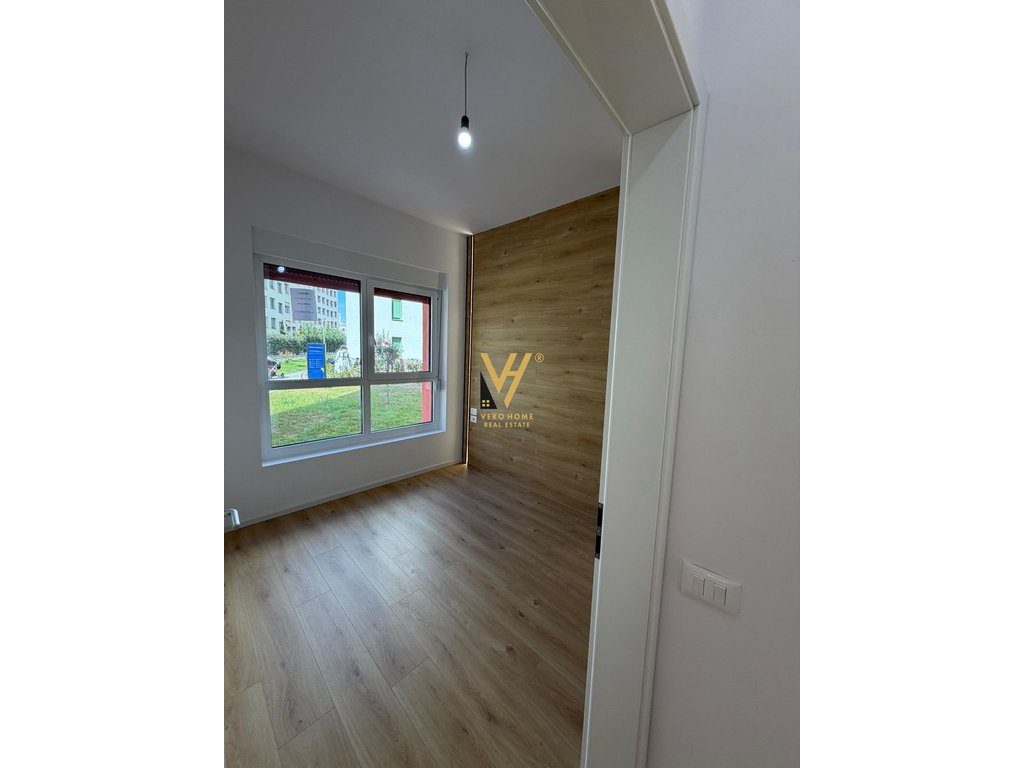 JEPET ZYRE 60 M2 ME QERA TE KADIU, ALI DEMI 500 EURO 3