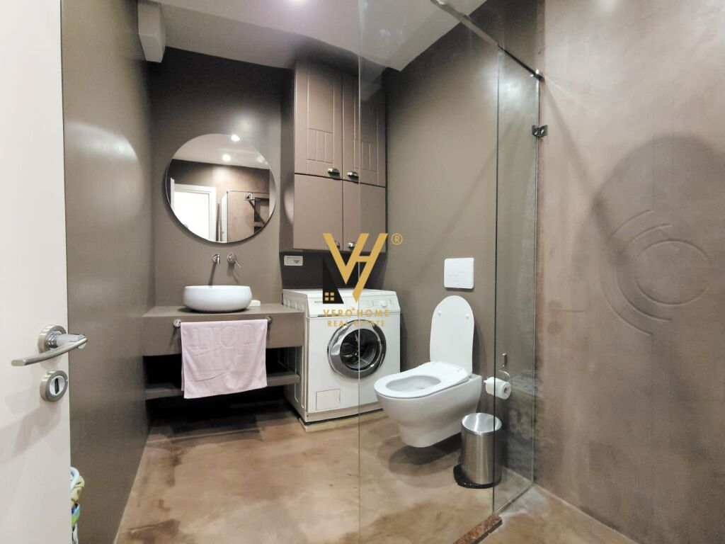 Jepet Apartament 2+1+2+ballkon me qera te Rruga e Kavajes 90 m2
