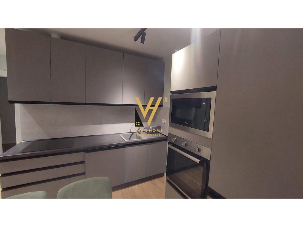 JEPET APARTAMENT 1+1 ME QIRA TE KOMUNA E PARISIT 700 EURO 3
