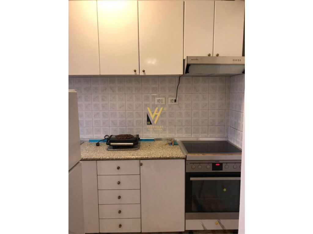 JEPET APARTAMENT 3+1+BLK ME QERA TE RRUGA E ELBASANIT 500 EURO 3