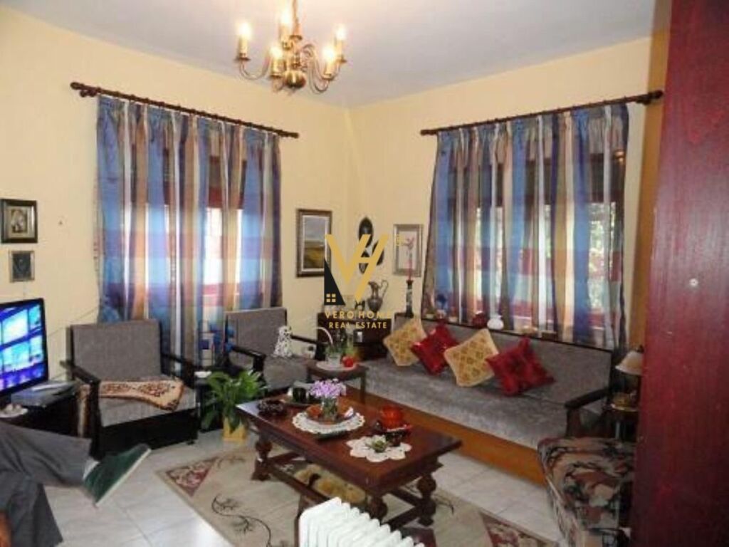 Jepet Vile Private me qera te 21 Dhjetori 110 m2 4
