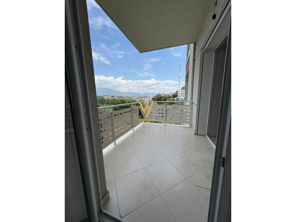 SHITET APARTAMENT 2+1+2+VARANDE TE KOPSHTI BOTANIK 28.900.000 LEKE 4